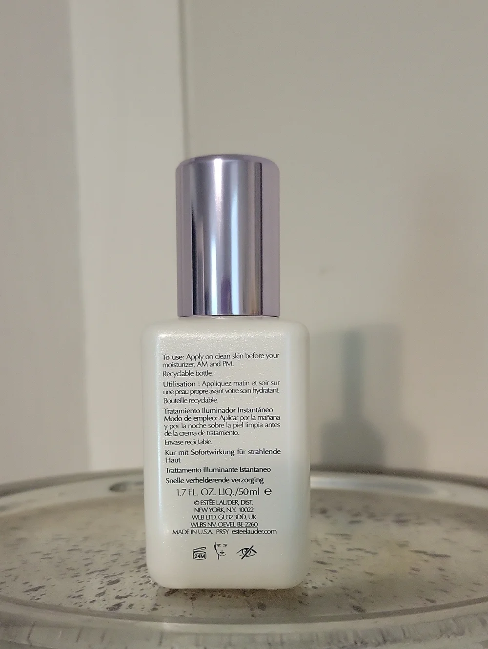 Estée Lauder Perfectionist Pro Rapid Brightening Treatment - Light Blue